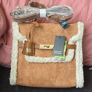 NWT Badgley Mischka Brown suede like outer with fur trim Crossbody Lock n key
